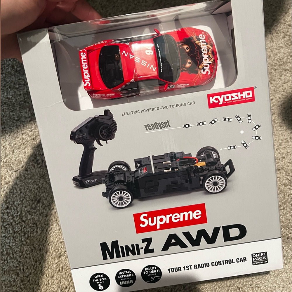Supreme Mini Z AWD